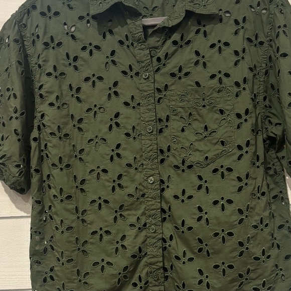 J. Crew Eyelet Olive Green Spring Garden Top Blouse Button Down Size 6 - Picture 3 of 13